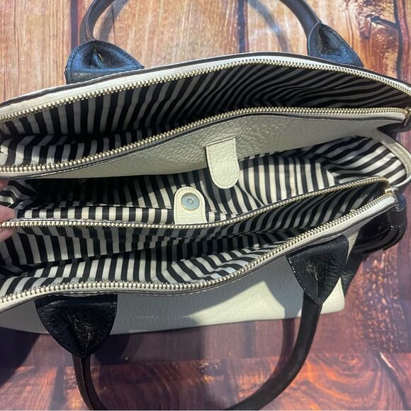 Kate Spade Southport Avenue Lydia bag Cream/black Pebbled Preowned - Picture 6 of 16